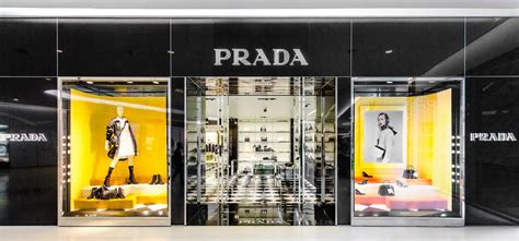 central warehouse prada.